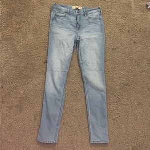 High waisted denim jeans
